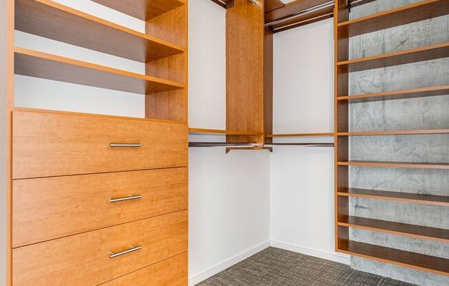 2 beds, 2.5 baths, $3,995, Unit Unit 809