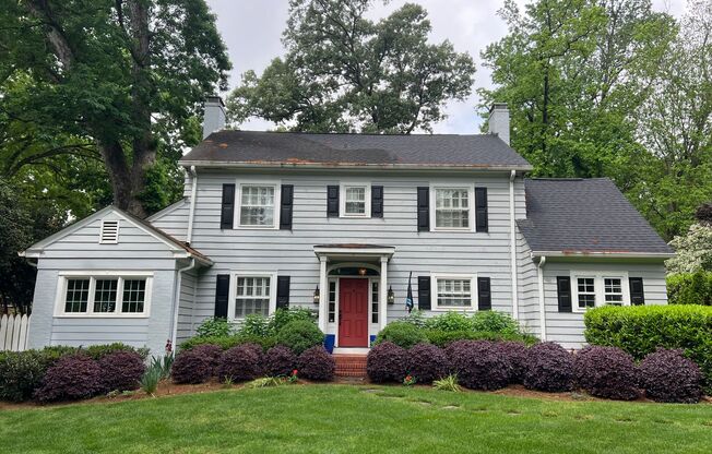 Gorgous 4 Bed 3.3 Bath house in the Sedgefield/Madison Park area