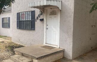 Cozy 1 Bed 1 Bath - July 1st