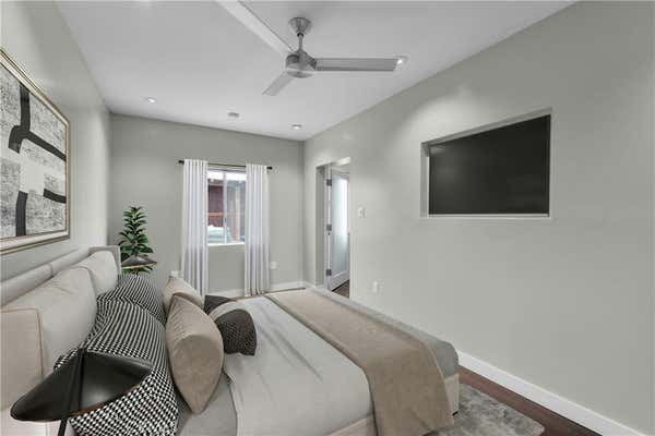 1 bed, 1 bath, 700 sqft, $3,700