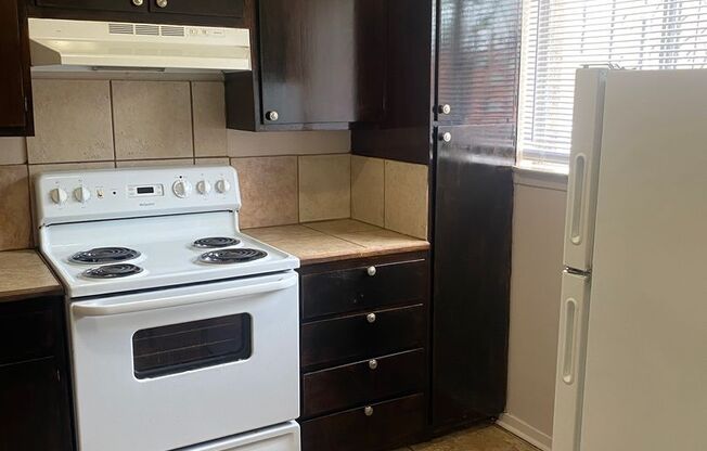 2 beds, 2 baths, $1,025