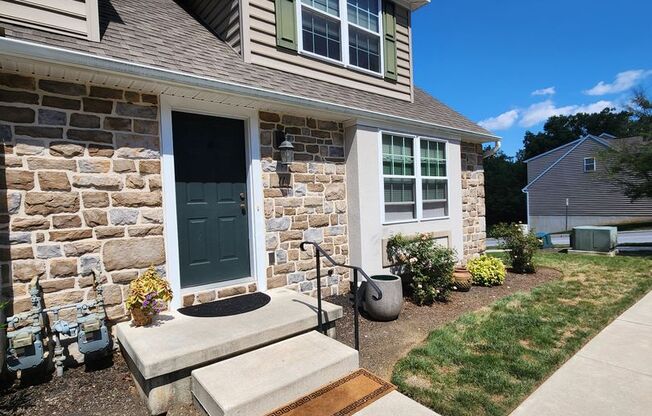 3 Bedroom Townhome Available in Elizabethtown!