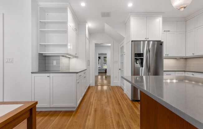 191 DAVIS AVE