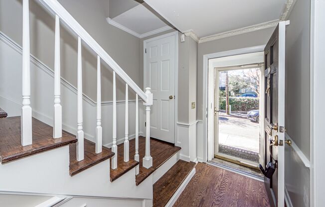 4 Bedroom 3.5 Bath Townhome in Harleston Village - Downtown Charleston