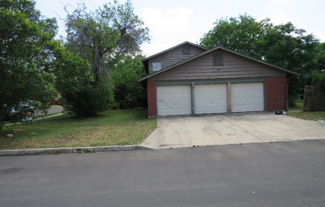 9715 NONA KAY DR
