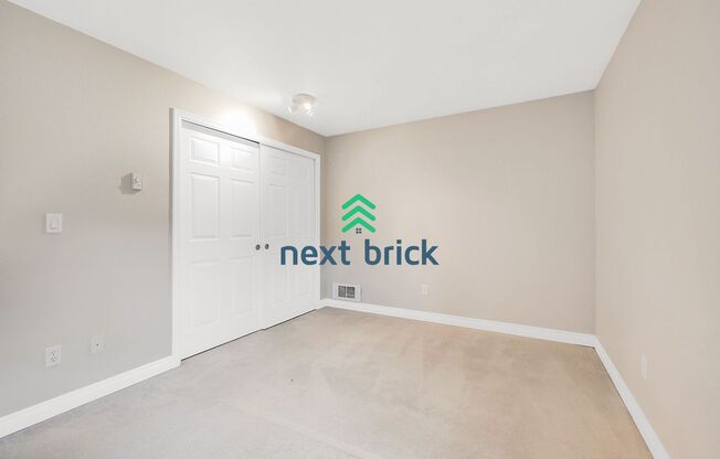 2 Bed  2.5 Bath Townhome for Rent!