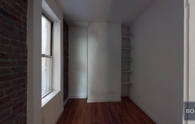 1 bed, 1 bath, $3,900, Unit 11