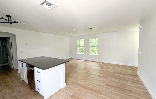 1 bedroom 1 bath 933 Jasmine, Unit B, Celebration, FL 34747