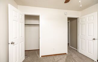 2 beds, 1 bath, 767 sqft, $995, Unit C22