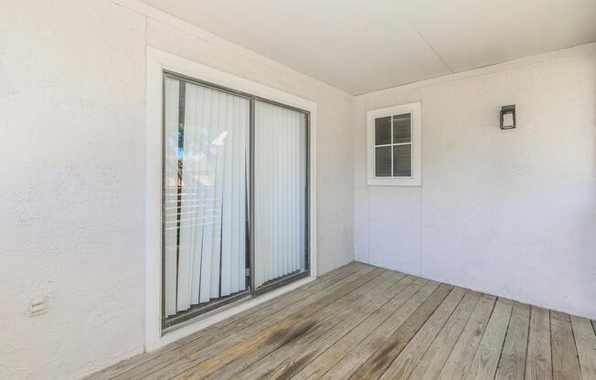 2 beds, 1 bath, 954 sqft, $1,710