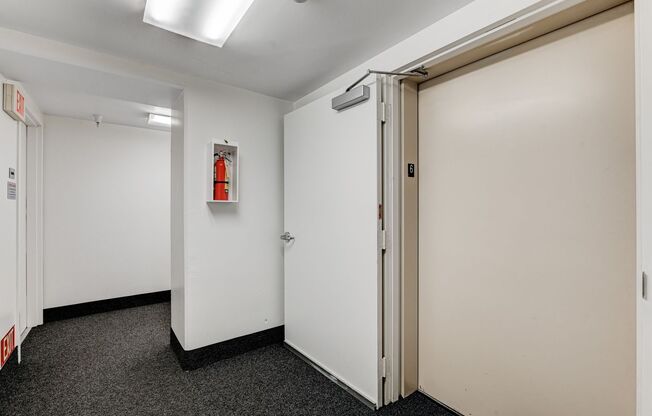 2 beds, 2 baths, $3,450, Unit # 603