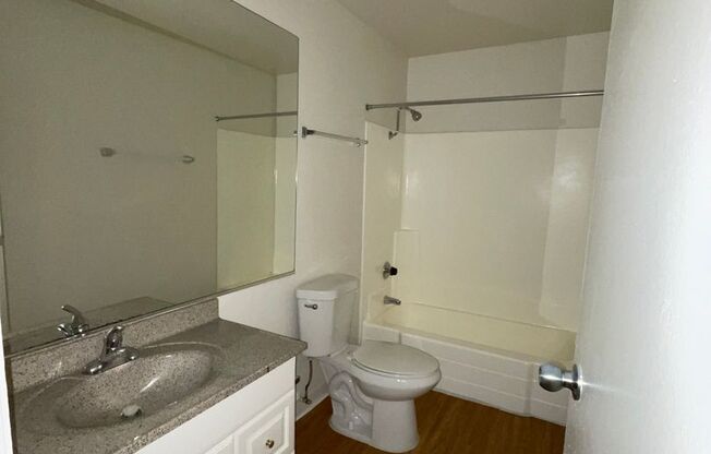 1 bed, 1 bath, 592 sqft, $926, Unit 106