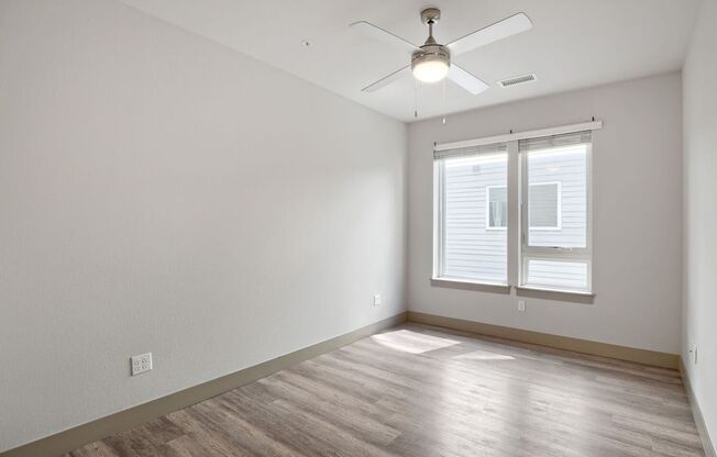 4 beds, 4 baths, 1,094 sqft, $2,900, Unit 207