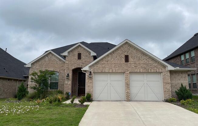 372 ROSEMARY DR