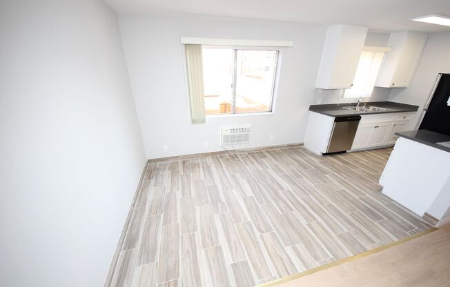 Venice at Lincoln, LLC