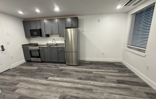 1 bed, 1 bath, $1,795, Unit 522