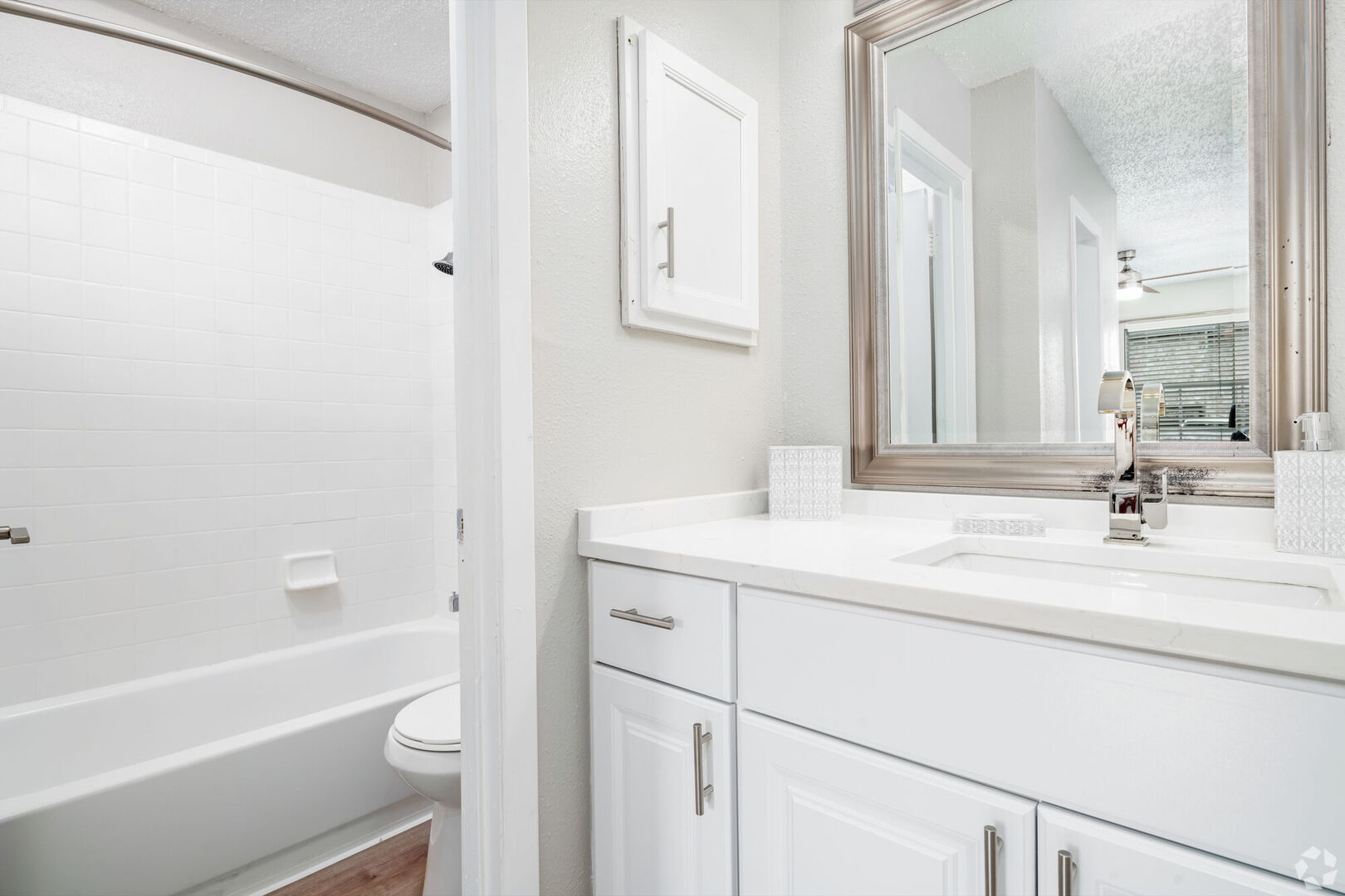 Chase Hill Apartments