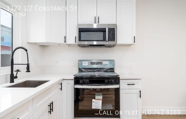 1322 1/2 CONSTANCE ST