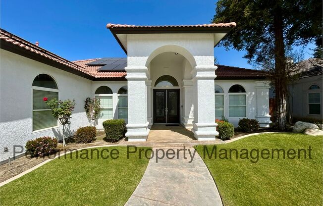 Gorgeous Seven Oaks Home with Entertainers Back Yard, Solar, and Deposit Free Option