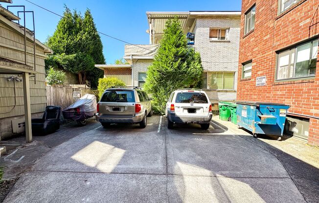 Studio, 1 bath, 390 sqft, $1,150, Unit 10