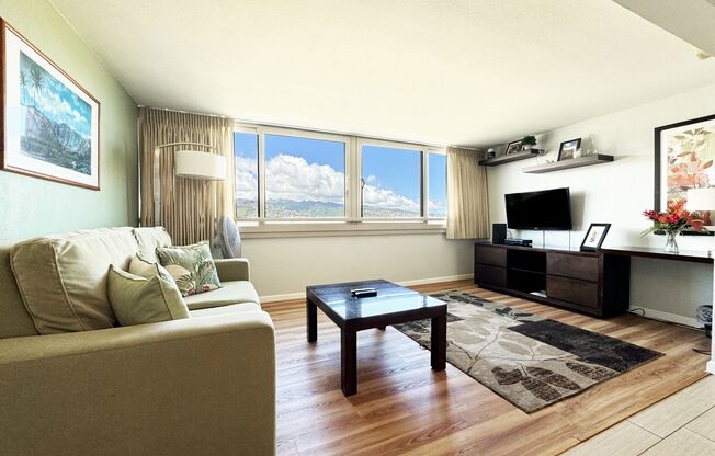 Turnkey Furnished Waikiki Condo