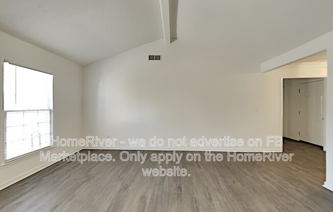 2194 HERITAGE TRCE DR