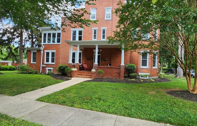 316 Upper College Terrace, Frederick, MD 21701