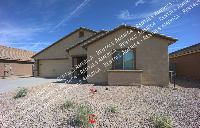 466 W Black Hawk Pl