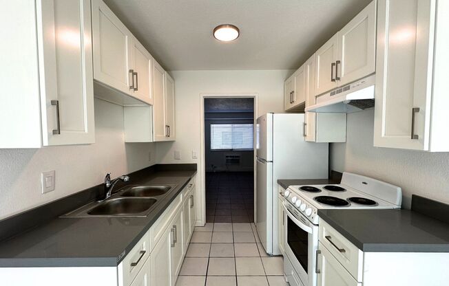 515 Camanche Lane - Summer Gardens Apartments