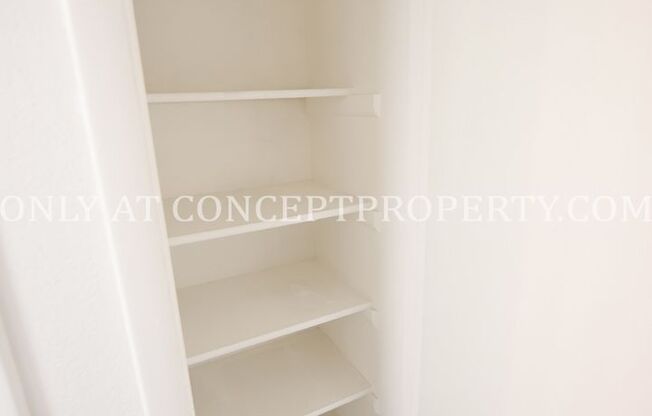 2 beds, 1 bath, 868 sqft, $1,325, Unit 4649-02