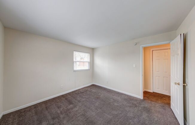 2 beds, 1 bath, 830 sqft, $1,099, Unit 8625C