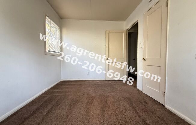 3 beds, 1 bath, $1,195