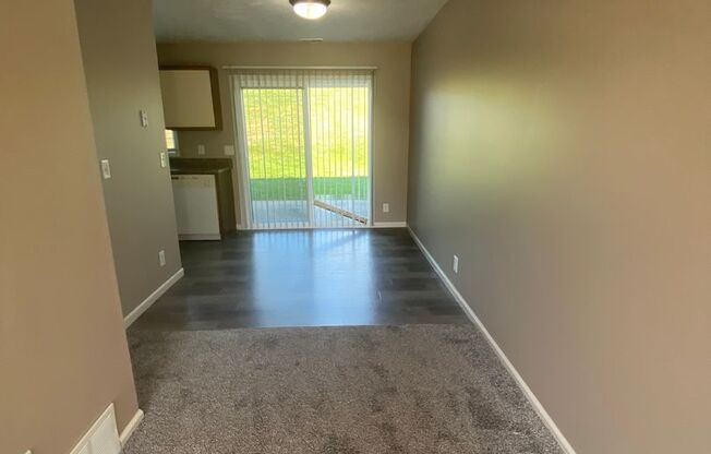 2 beds, 1.5 baths, 750 sqft, $1,219, Unit 12706C