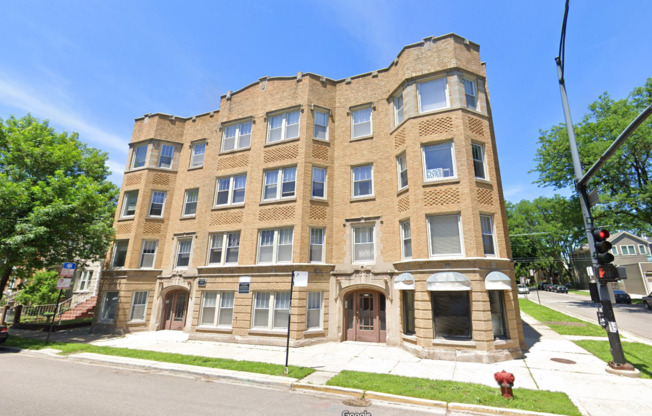 1 bed, 1 bath, 790 sqft, $1,525, Unit 2206-G