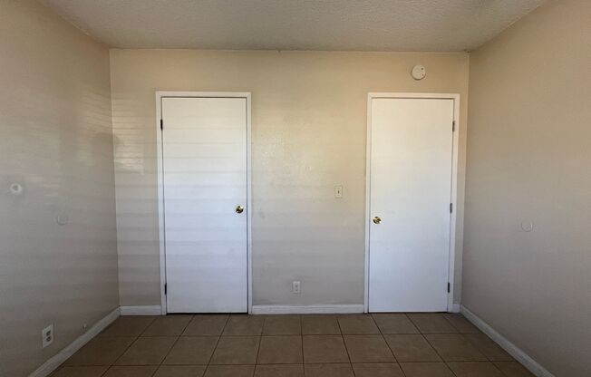 2 beds, 1 bath, $1,770