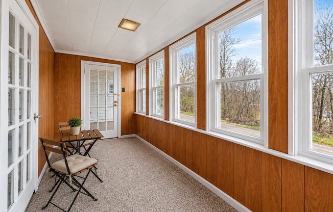225 THOMPSON RUN RD