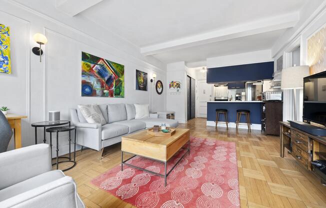 1 bed, 1 bath, $4,000, Unit 3G