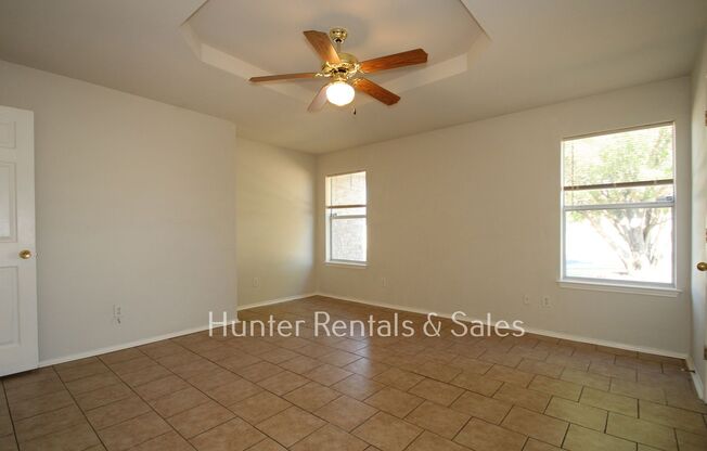 3 beds, 2 baths, $1,450