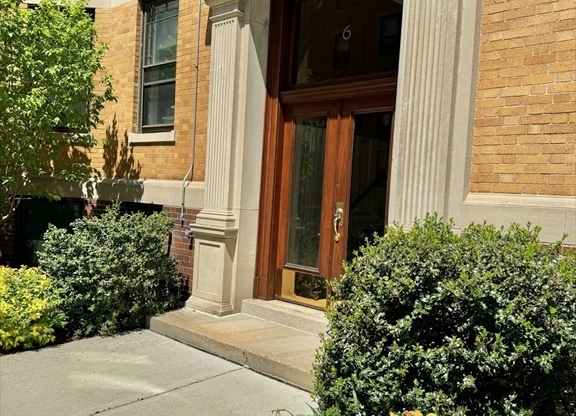 6 Newport Rd