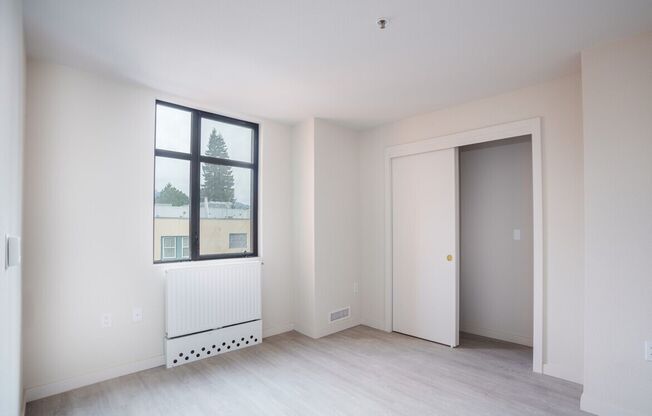 2 beds, 1 bath, 820 sqft, $3,500, Unit 205