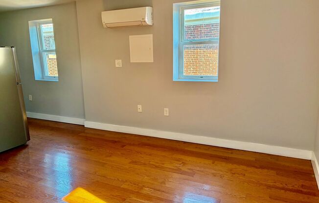 Studio, 1 bath, 525 sqft, $1,125, Unit #402