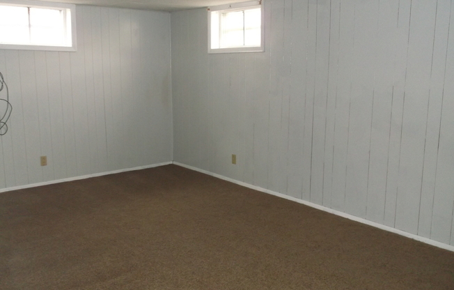 3119 Lusk Place