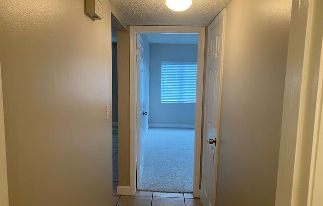 1 bed, 1 bath, $1,340, Unit Apt. A