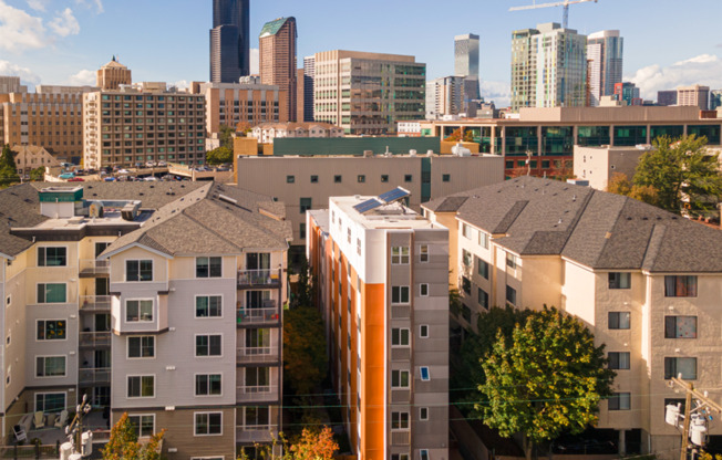 Studio, 1 bath, 155 sqft, $950