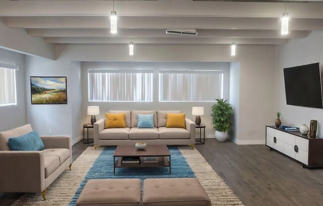 2 beds, 1 bath, 723 sqft, $1,349, Unit 201