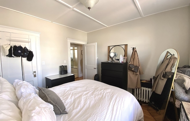 1 bed, 1 bath, 500 sqft, $3,000, Unit 30
