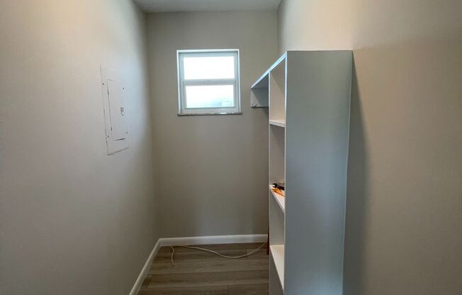 1 bed, 1 bath, 650 sqft, $1,600, Unit Unit 10