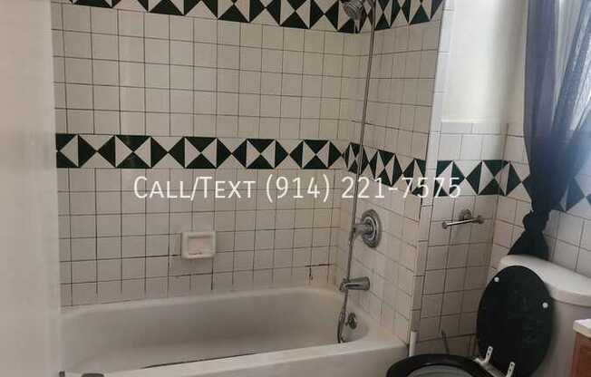 149 W 5 ST