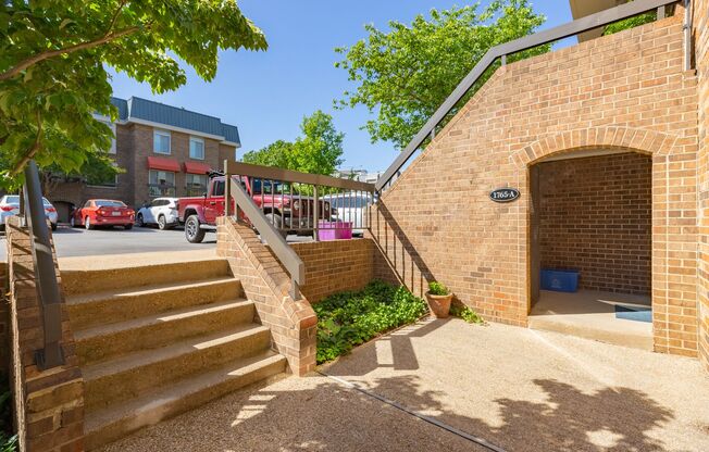 Beautiful 2-bedroom, 1.5-bath