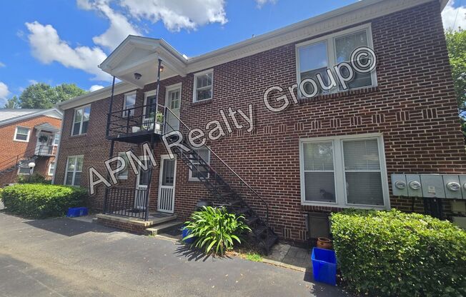 Upstairs condo in Earlewood Commons